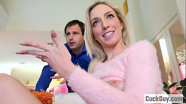 Cuckolding Zoey Parker’s Special Donation